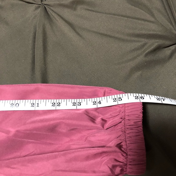 Soft & Comfy Windbreaker - Picture 5 of 5